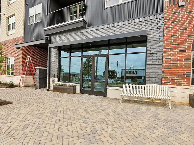Gallery Rail District — Photo 26