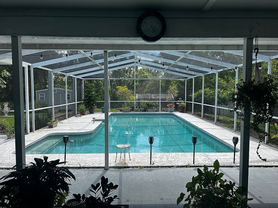 2nd image of 3807 Polumbo Dr