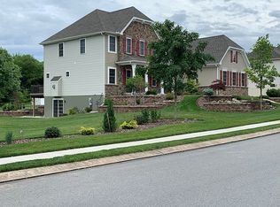 25 Auction Dr, Manchester, PA 17345