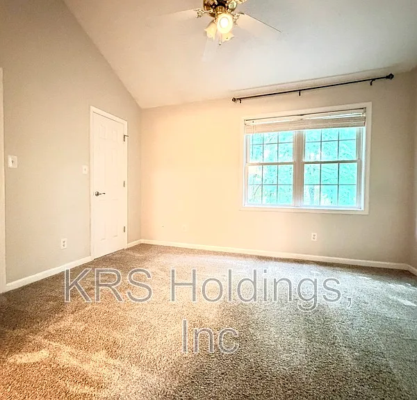 503 Barrington Way — Photo 6