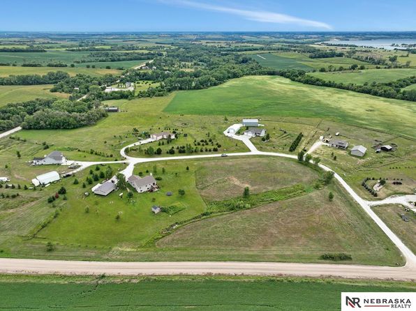 19330 NW 86th Ct, Valparaiso, NE 68065