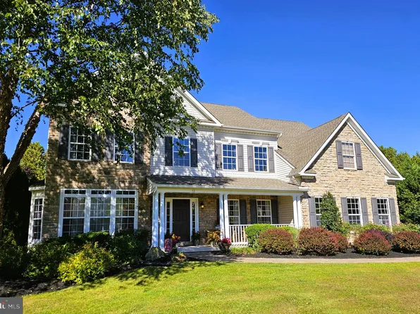 12 Gina Marie Ln, Elkton, MD 21921