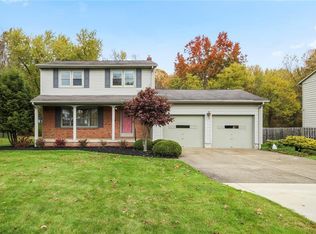 852 Almasy Dr, Campbell, OH