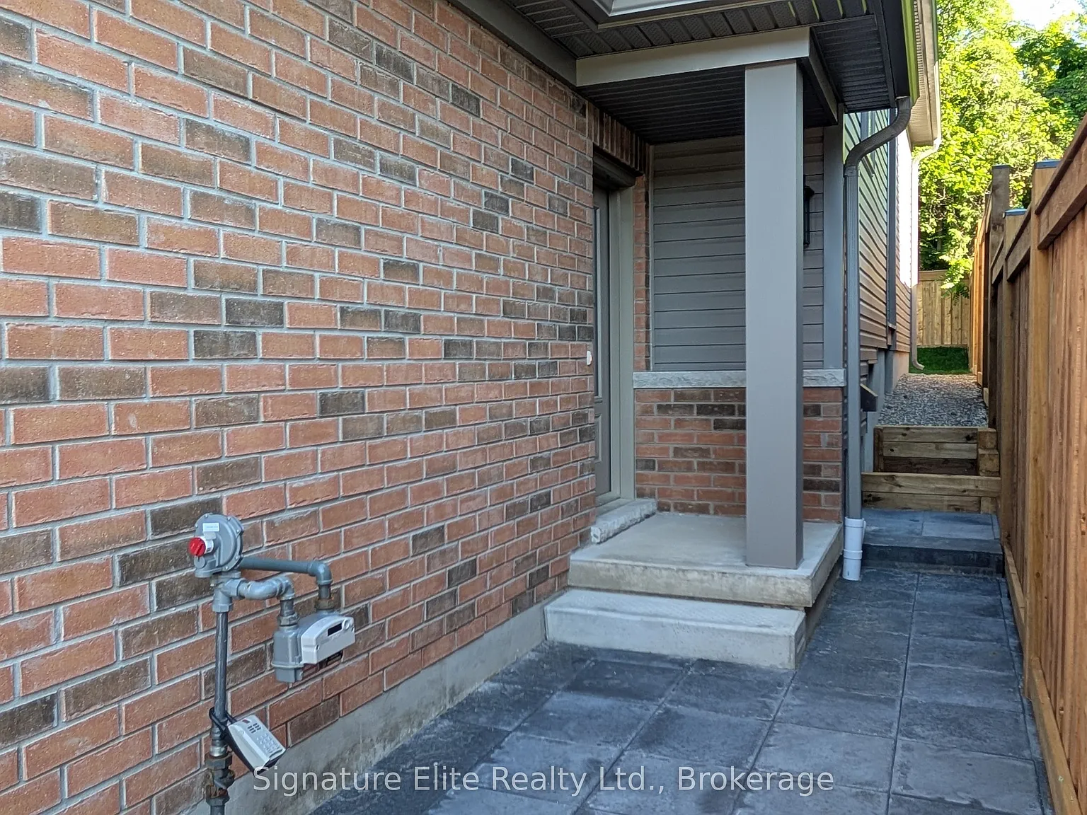 2 bed, $2,200 — Photo 3