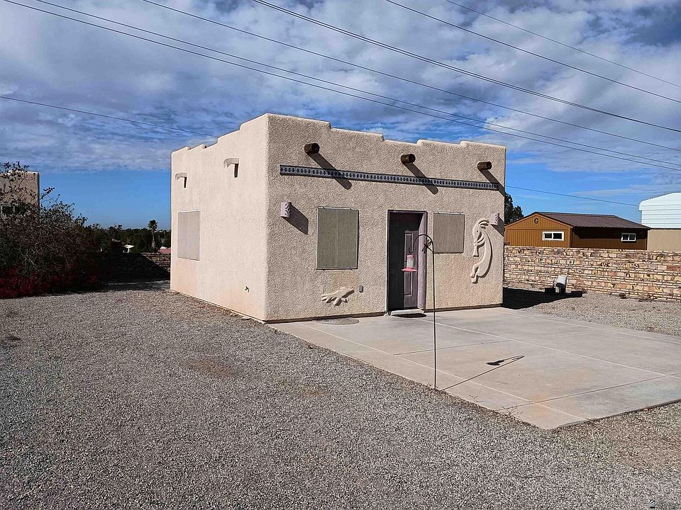 1st image of 3644 S Puesta Del Sol Ave