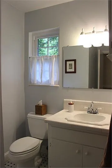 2328 Armistead Rd — Photo 14