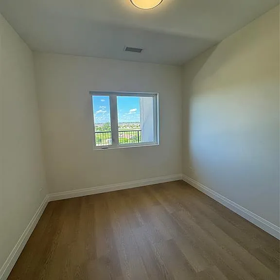 4400 Laurier Pkwy #466 — Photo 9