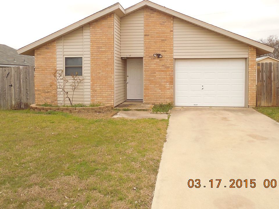 1st image of 2114 Creekwood Dr