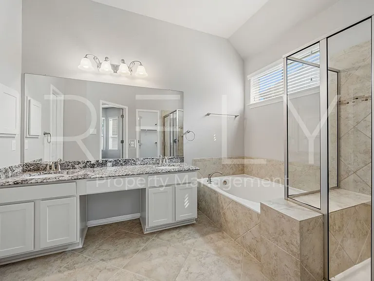 227 Choke Canyon Ln — Photo 27