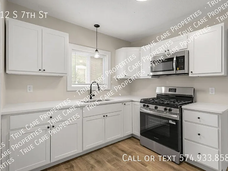 212 S 7th St — Photo 10