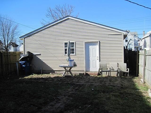 2nd image of 83 Dakota Ave