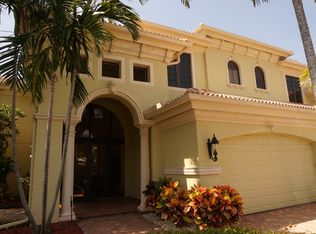 2736 NE 29th St, Lighthouse Pt, FL 33064