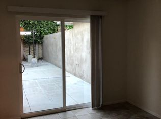 359 16th Pl, Costa Mesa, CA 92627