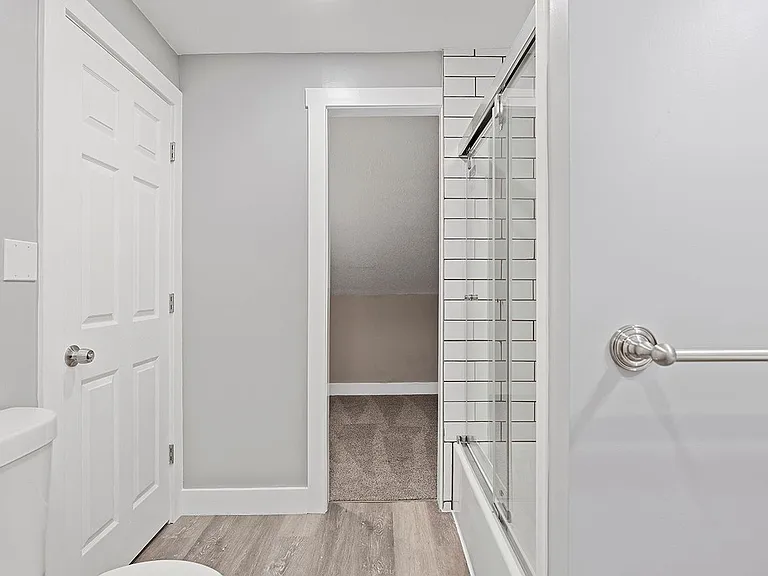 529 Spruce St — Photo 29