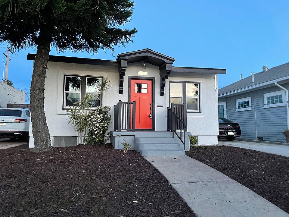1st image of 4171 43rd St
