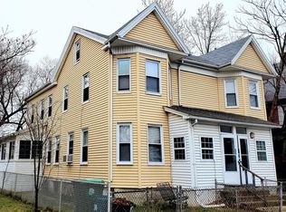 106 Muzzy St, Chicopee, MA 01020