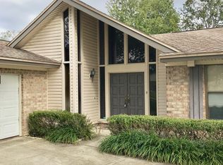 811 Sandlewood Dr, Orange Park, FL 32065