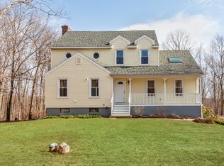 34 Lakewood Dr, Madison, CT 06443
