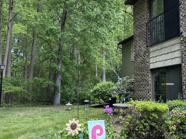 79 W Bluebell Ln, Mount Laurel, NJ 08054