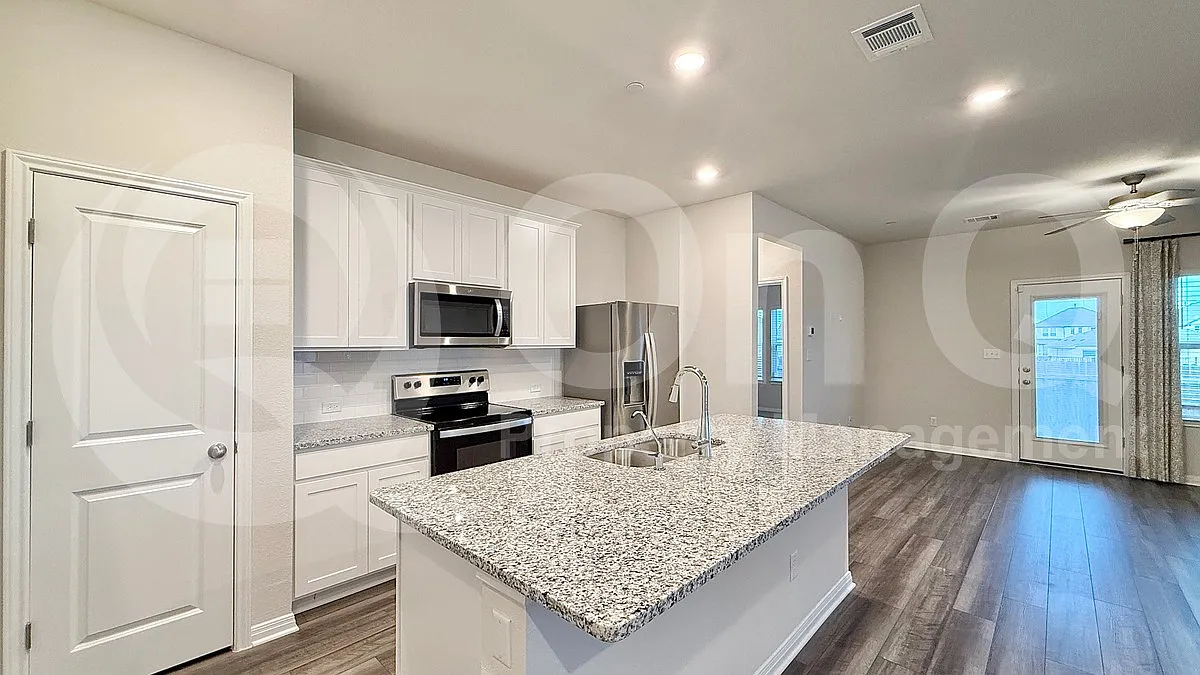 Building Photo - 1850 Settlers Glen Dr #104