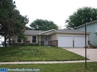 5700 S 50th St, Lincoln, NE 68516