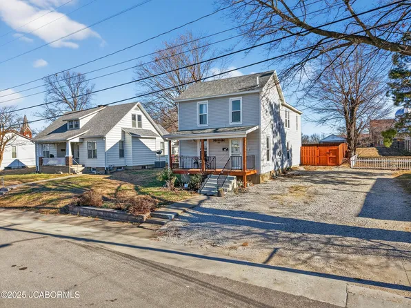 208 S Owen St, California, MO 65018