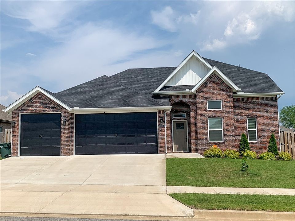 1st image of 606 N Drewrys Bluff Dr
