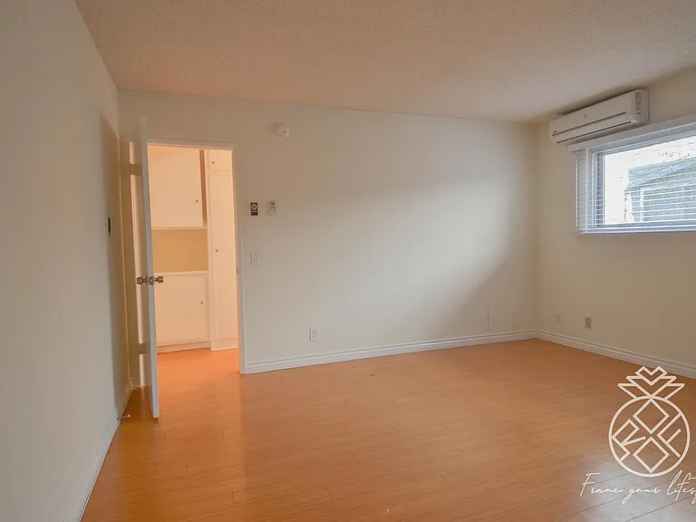 7607 Saint Bernard St #3 — Photo 22