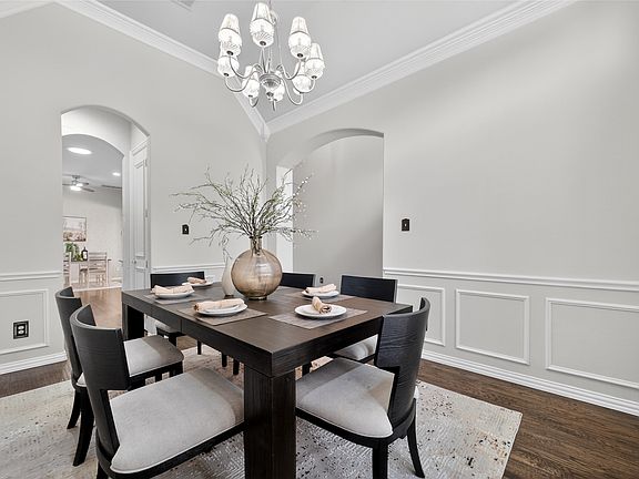 4th image of 3215 Ricci Ln