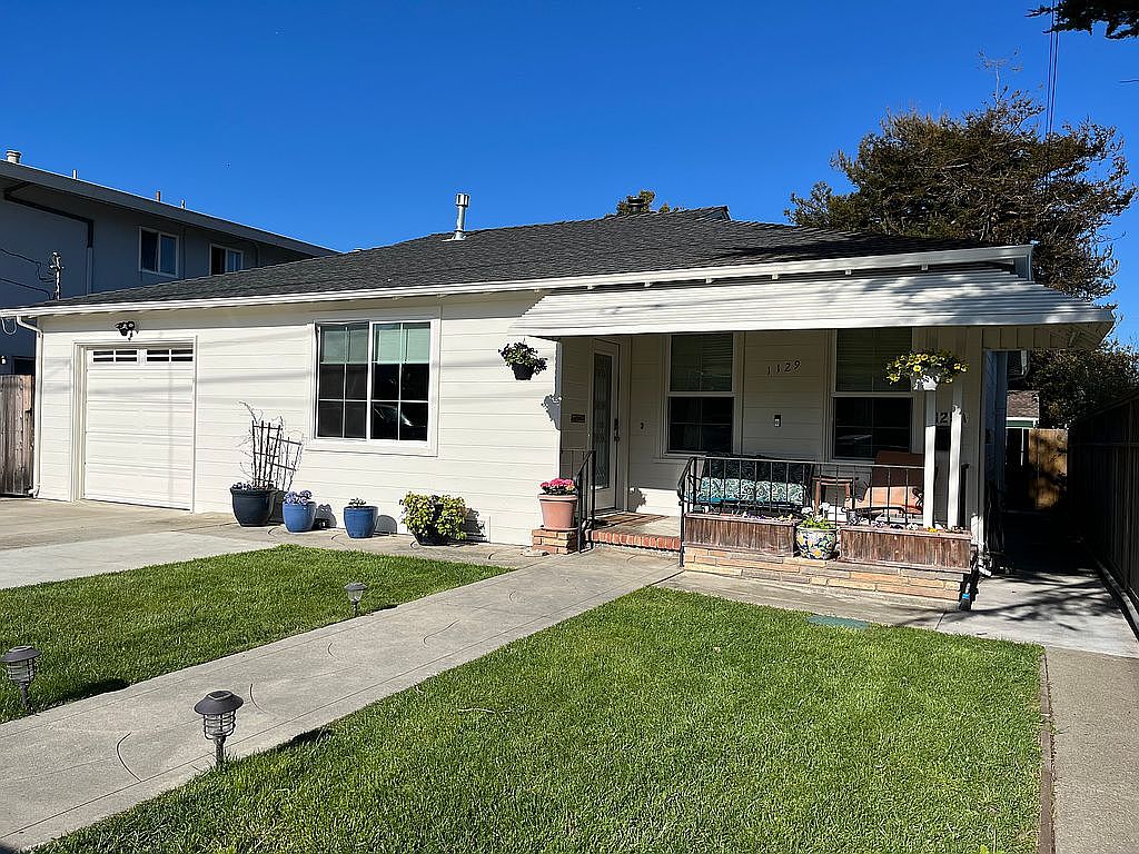 1129 E Cliff Dr Santa Cruz CA 95062 Zillow