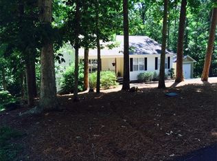 3812 Clubhouse Dr, Gainesville, GA 30501