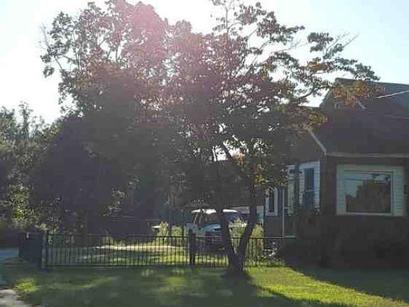 4th image of 2359 N Delsea Dr
