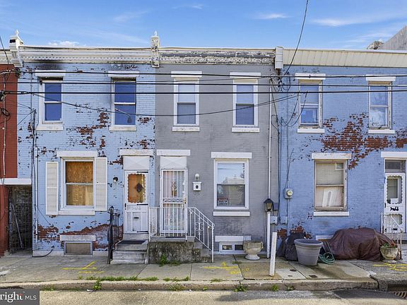 2nd image of 2755 Helen St