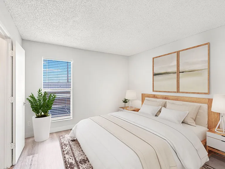 Echo Luxury Apartments — Photo 162