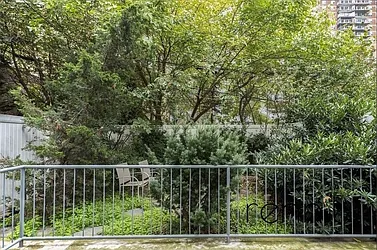 Rented by Rennit Inc.