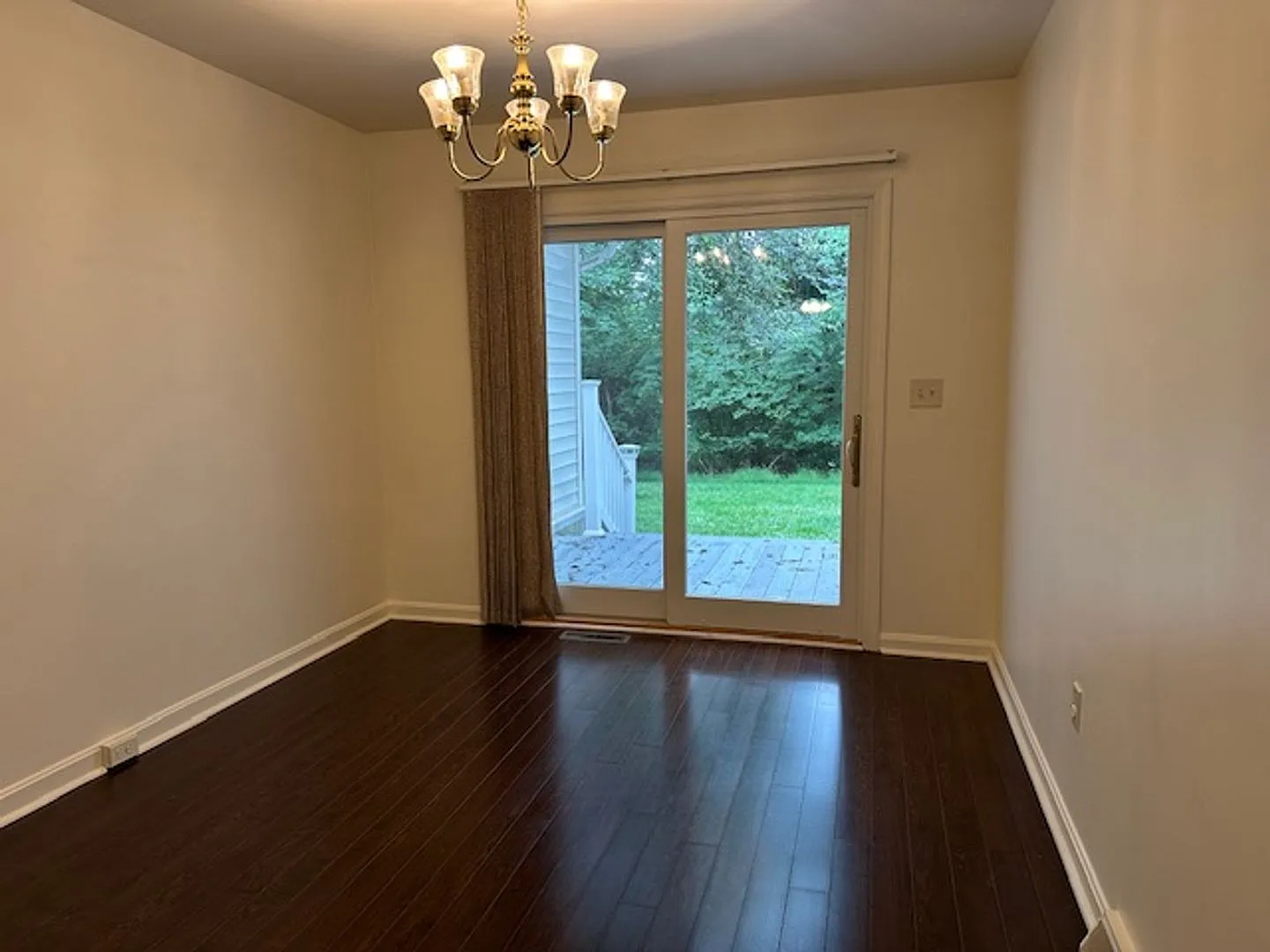 Mechanicsburg School District 2 Bedroom 2 Bathroom Home For Rent — Photo 4
