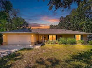 11236 N Rain Point, Inglis, FL 34449