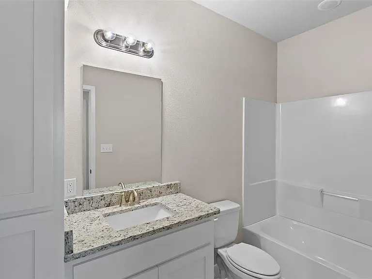 2728-2724 Ginger Ct — Photo 1