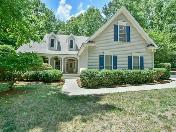556 Jamestown Rd, Pittsboro, NC 27312