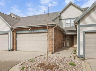 3130 Dorchester Way APT 4, Madison, WI 53719