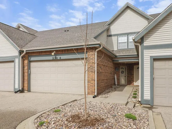 3130 Dorchester Way #4, Madison, WI 53719