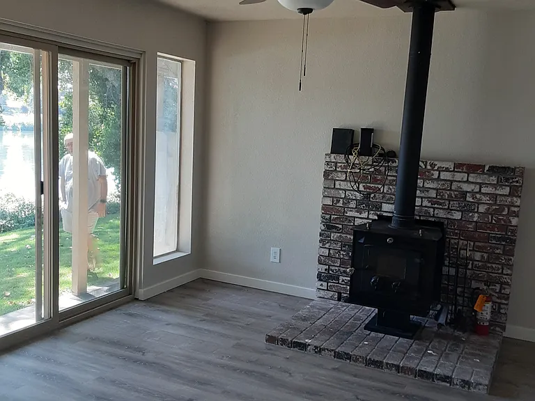 21605 Mayfair Dr #1 — Photo 4
