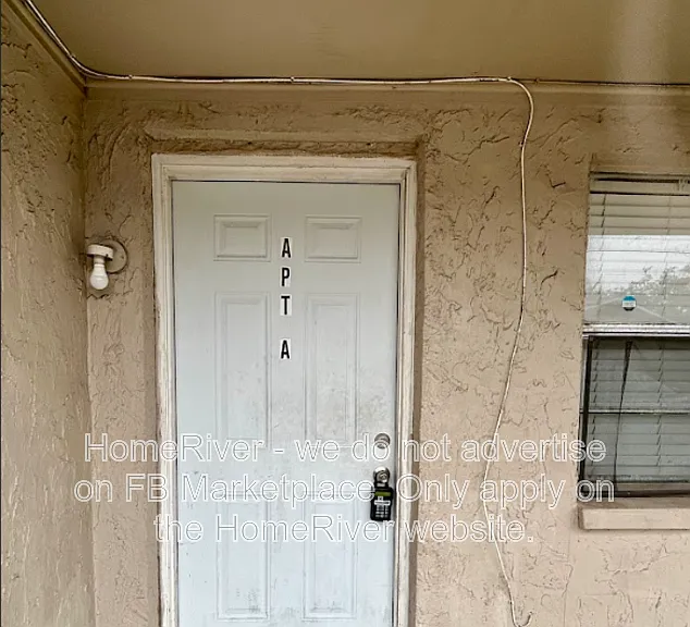 1207 E 108th Ave #A — Photo 2