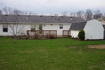 2nd image of 1311 Larrel Ln