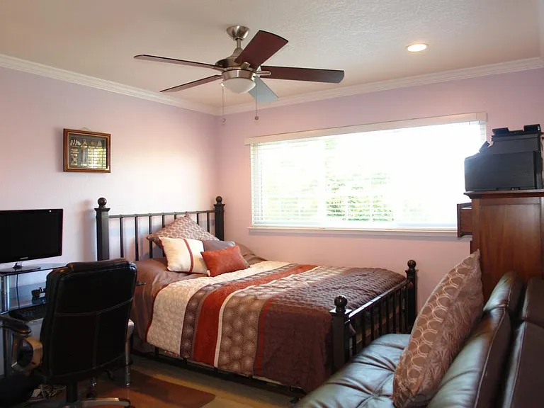 Bed Room 1