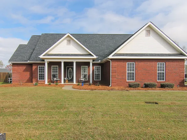 109 Limerick Dr, Warner Robins, GA 31088