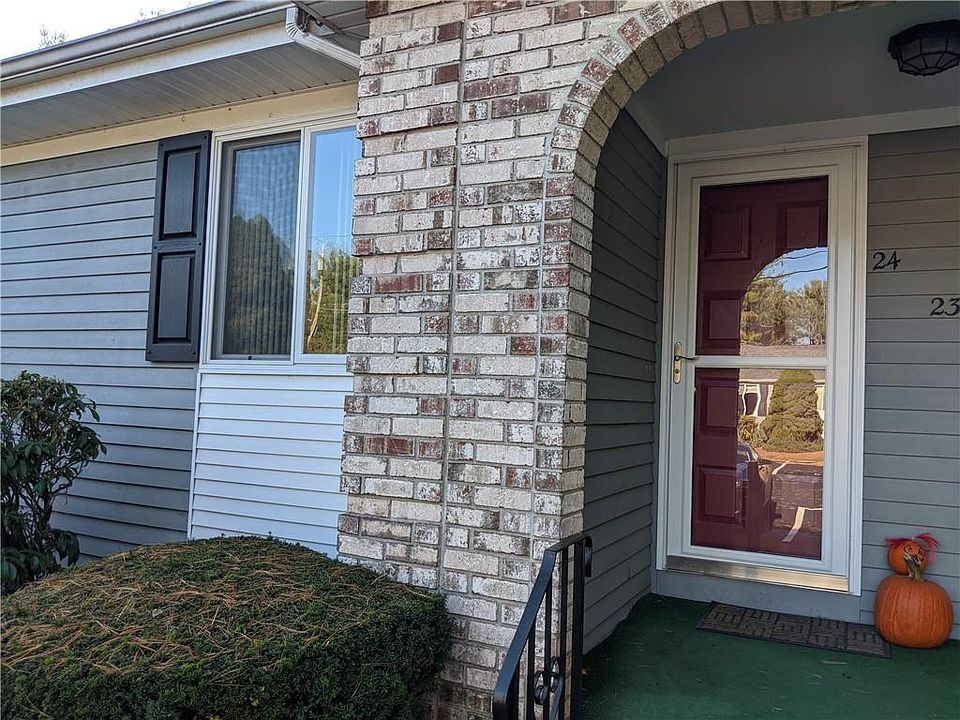 1st image of 131 Pleasant View Ave APT 24