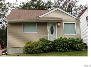 566 Howland Ave, Pontiac, MI 48341