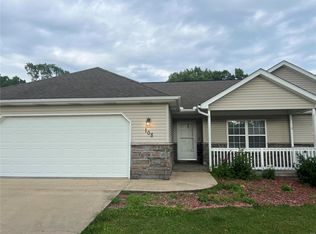 108 Ridgeview Dr, Saint Robert, MO 65584