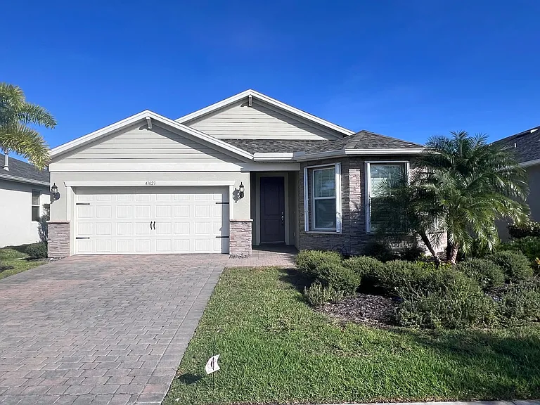 43023 Canon Ct — Photo 16